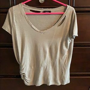 Olive top with side knot